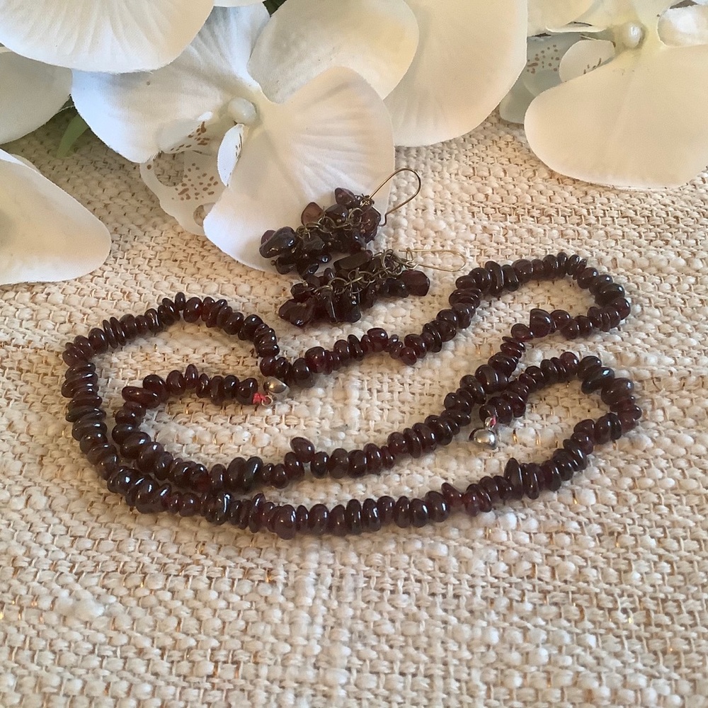 Vintage Russian Garnet necklace and earrings set